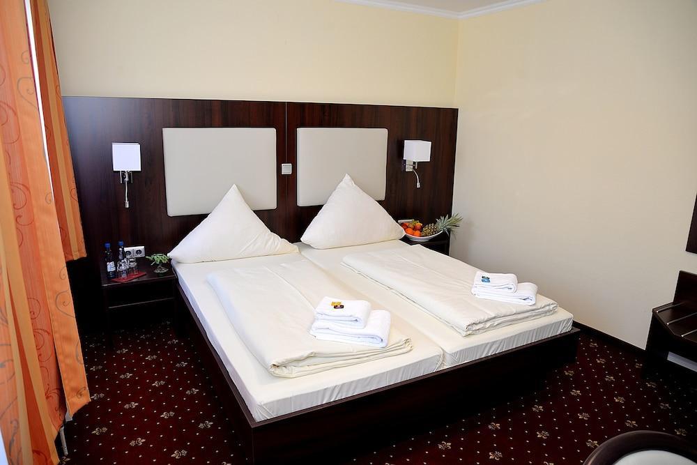 Hotel Neugrabener Hof Hamborg Eksteriør billede